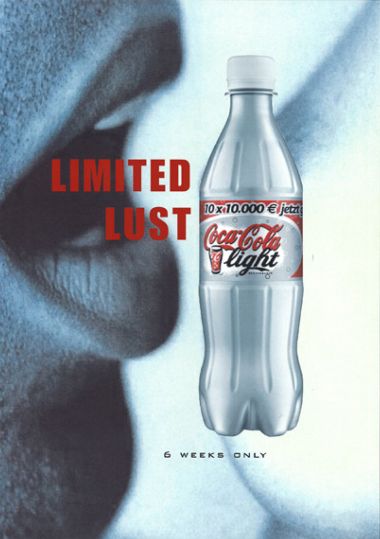 gSCHLICHT_Print_Plakat_CocaCola-Light_Silverbottle_2_BIG_WEB.jpg